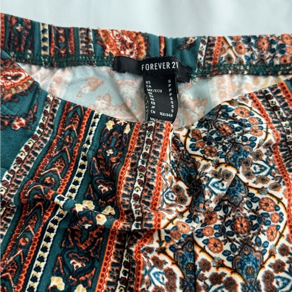 Forever 21 - Multicolor Bell bottom - Picture 1 of 2